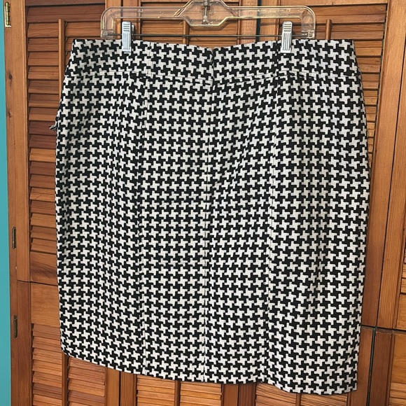 Black White Houndstooth Check Pencil Skirt Sz 16 NWT - Picture 5 of 9